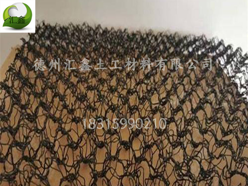 新型立體護(hù)坡毯——水土保護(hù)毯