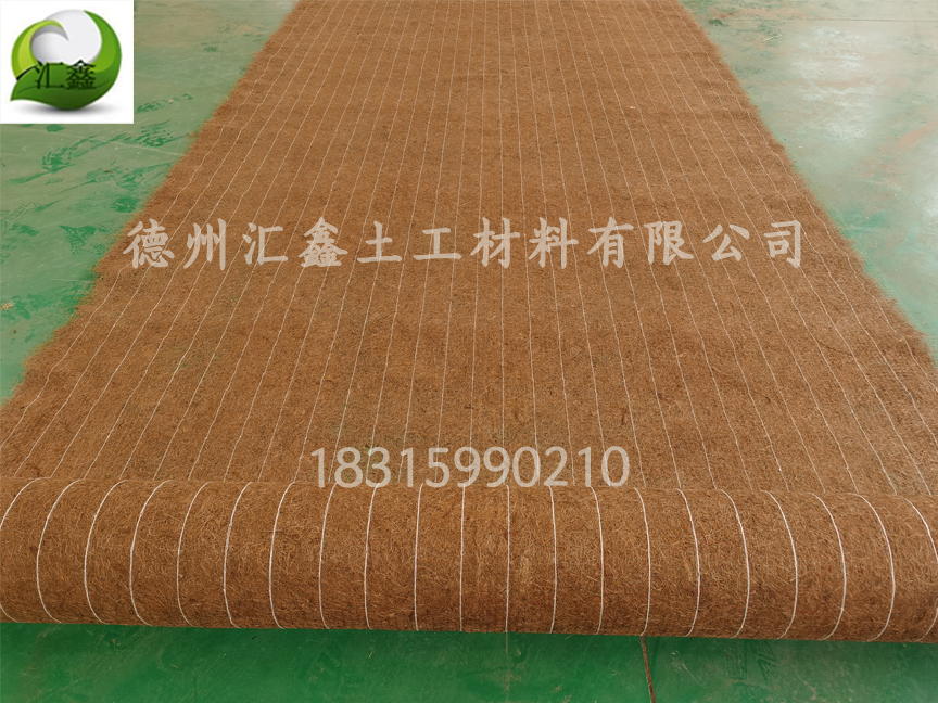 不同的坡比用不同材質生態草毯護坡(圖1) 不同的坡比用不同材質生態草毯護坡(圖1)